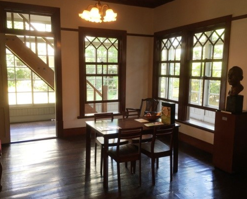 雑司ヶ谷旧宣教師館の館内の様子。